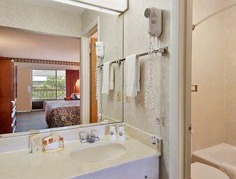 Rodeway Inn Leesburg Chain Of Lakes Zimmer foto